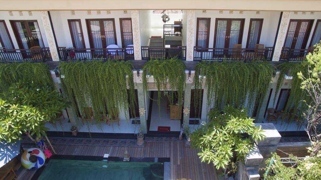 Appartement Pujihouse One à Legian Extérieur photo